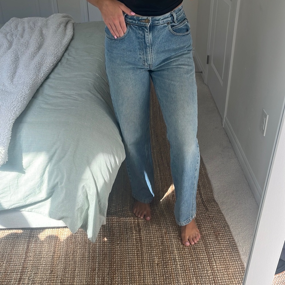 28 x 32 Vintage Cherokee Denim